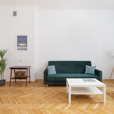 Stylish Apartment Swietojanska By Noclegi Renters Varsavia Esterno foto