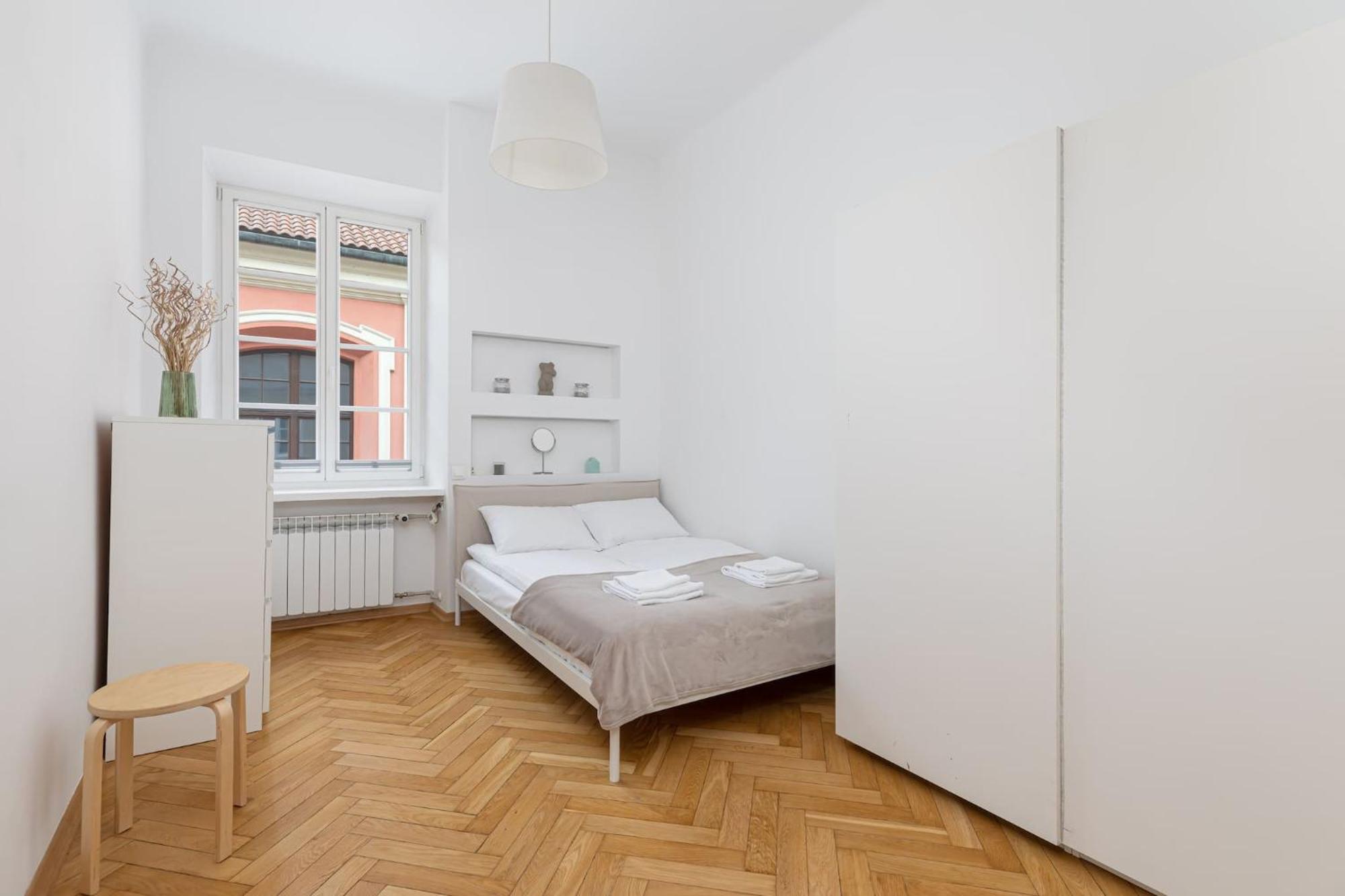 Stylish Apartment Swietojanska By Noclegi Renters Varsavia Esterno foto