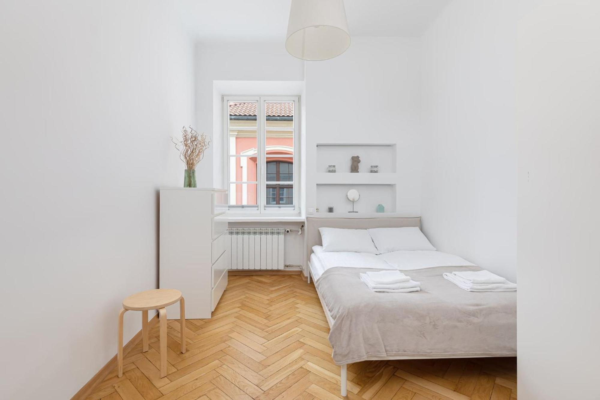 Stylish Apartment Swietojanska By Noclegi Renters Varsavia Esterno foto