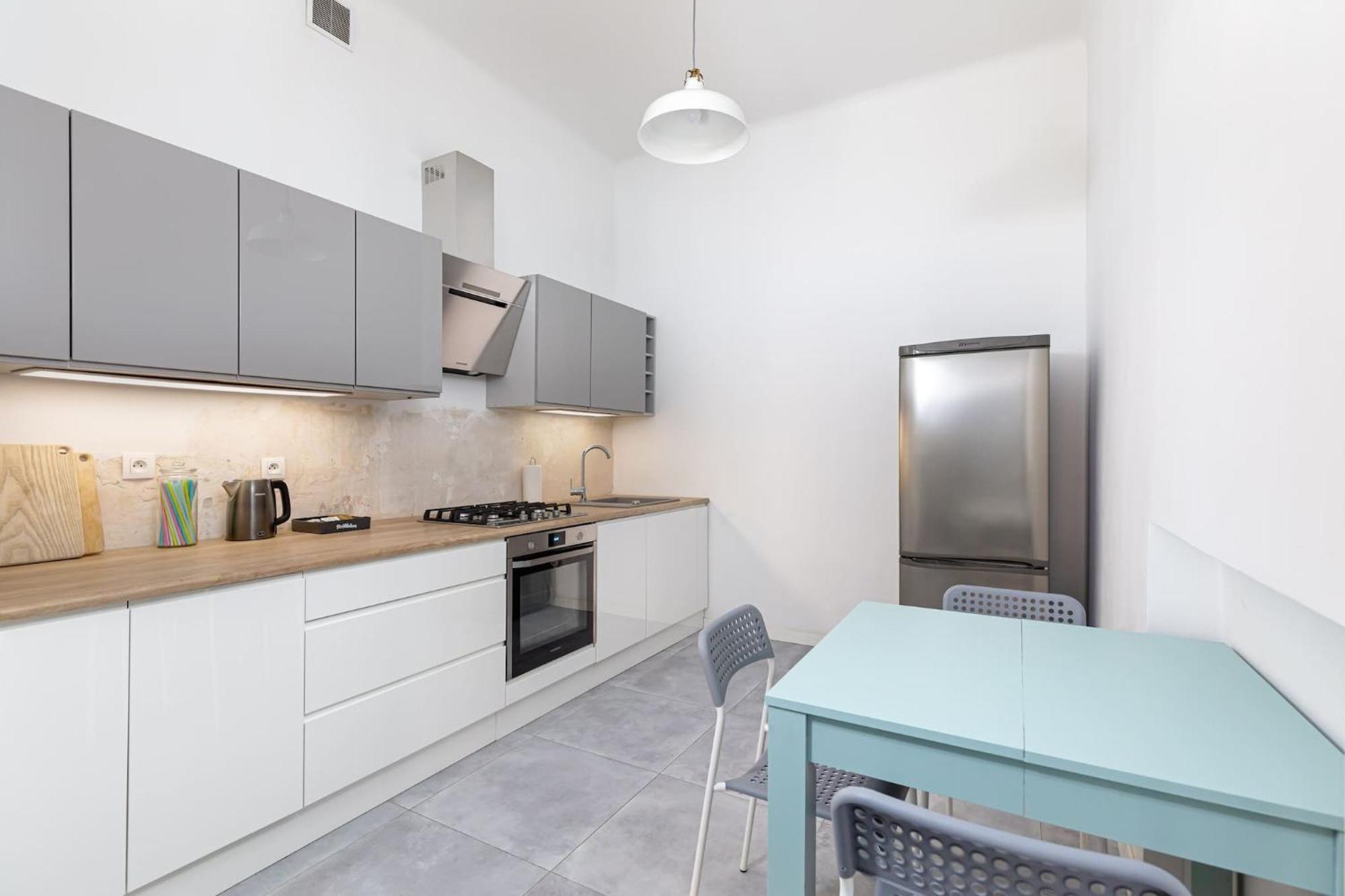 Stylish Apartment Swietojanska By Noclegi Renters Varsavia Esterno foto